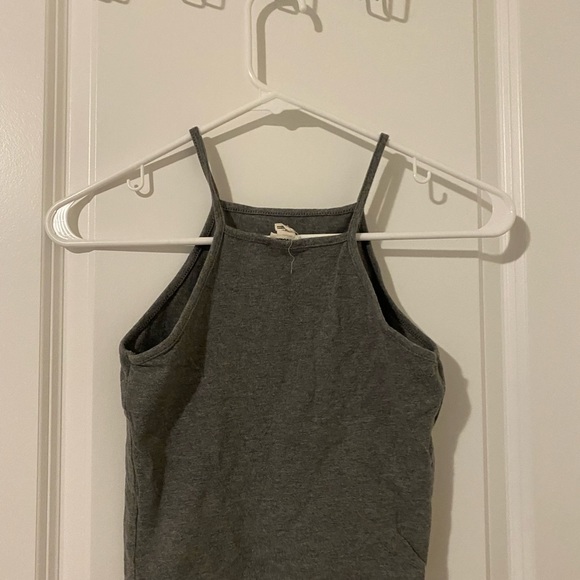 F21 Cropped Tank Tops Bundle - Picture 10 of 10